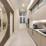 Luxurious & Elegance W18 Grand Suite W\' Balcony By Prestige Homes